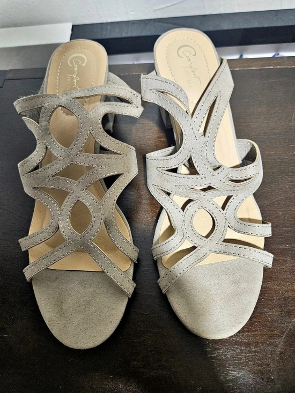 Comfort Plus Women's Light Brown Wedge Sandals US 9